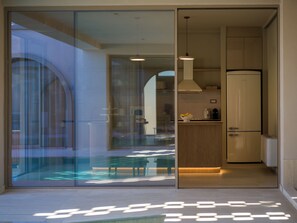 Two Bedroom Royal Villa with Private Heated Pool | 私人廚房