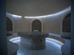 Hot tub, steam room, 1 treatment room - The Landmark Villas & Spa (Rhodes)