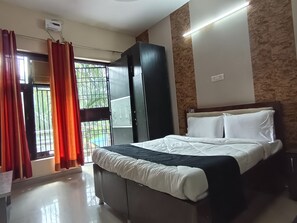 Habitación doble superior, vista a la alberca | Wifi gratis