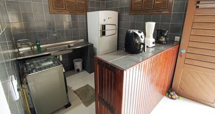 CasinhaCanoa: House with air conditioning and perfect location in Canoa Quebrada