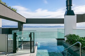 Pool - Sea View | Swimming Pool | WI-FI 600mb #CA79 (Florianópolis)