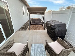 Terrace/patio - Founders Retreat Modern Home Garage & Workspace (Grand Junction)