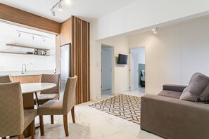 Interior - Bridge View | 250m from the Public Market #CA81 (Florianópolis)