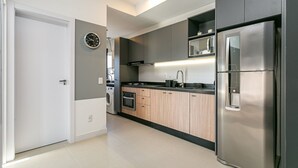 Coffee/tea maker, fridge, microwave, oven - Sea View Pool | Near the Mall #CA86 (Florianópolis)