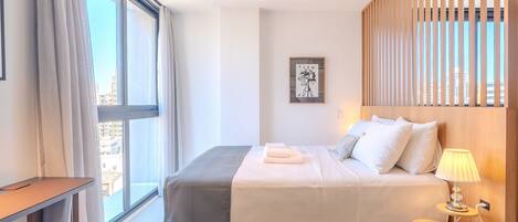 Fer et planche à repasser, accès Internet, draps fournis