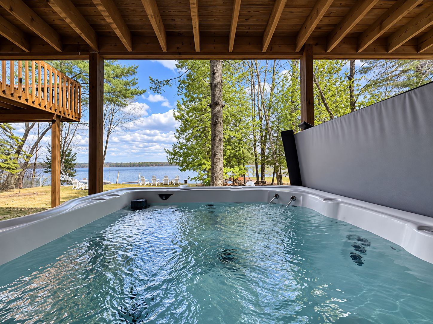 Outdoor spa tub