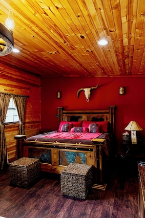 Morning Star | Premium bedding, iron/ironing board, free WiFi, bed sheets - Oak Meadow Ranch (Valley View)