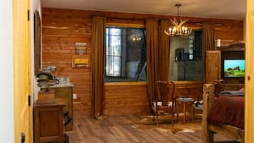 Luxury Room, Resort View | Iron/ironing board, free WiFi, bed sheets