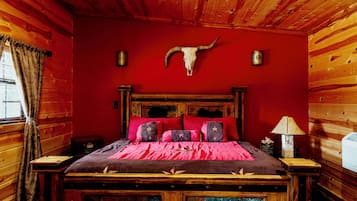 Morning Star | Premium bedding, iron/ironing board, free WiFi, bed sheets