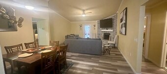 Modern Comfort Near Military Bases & Shopping Walk to Parks & Lakes!