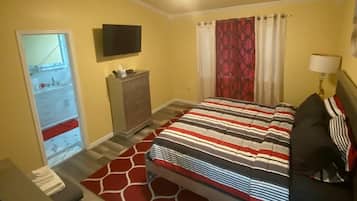 Deluxe House, Private Bathroom | 3 bedrooms