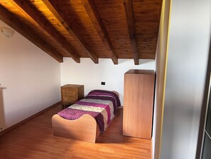 1 chambre, draps fournis