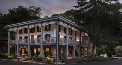 Carversville Inn