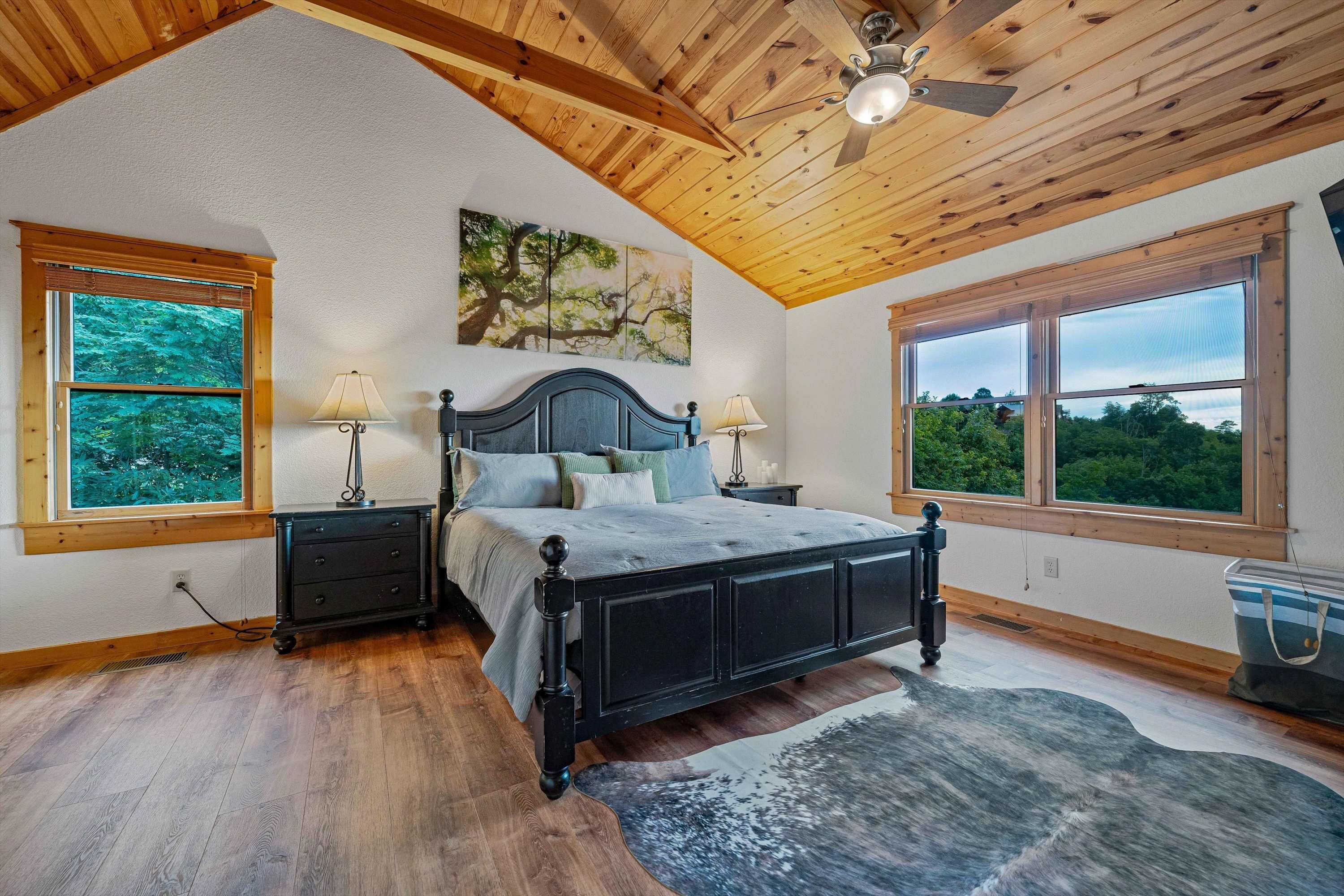 4 habitaciones, tabla de planchar con plancha, cuna de viaje y wifi 