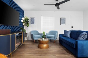TV, fireplace, offices