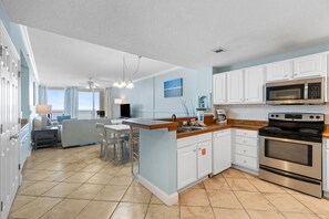 Condo, 1 très grand lit et 1 canapé-lit (Palacio 802) | Cuisine privée | Essuie-tout