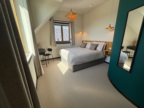 Lime Tree House - Sleeps 12 - Hot Tub