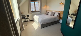 ไลม์ ทรี เฮาส์ - พักได้ 12 คน - อ่างน้ำร้อน