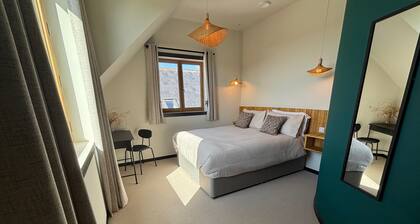 Lime Tree House - Sleeps 12 - Hot Tub