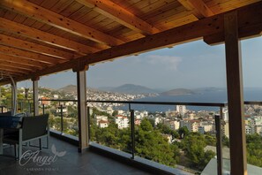 Deluxe Apartment, Balcony, Sea View | In-room safe, soundproofing, free WiFi