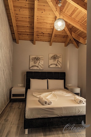 Deluxe Apartment, Balcony, Sea View | In-room safe, soundproofing, free WiFi - Angel Saranda Palace (Sarande)