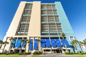 Exterior - Coastal Escape West - Unit 506, beach service inc., 1 mile West of Pier Park (Panama City Beach)