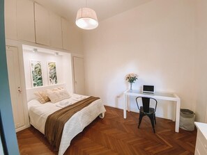 1 bedroom, iron/ironing board, Internet, bed sheets
