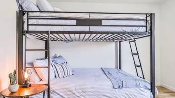 2 chambres, bureau, fer et planche Ă repasser, Wi-Fi