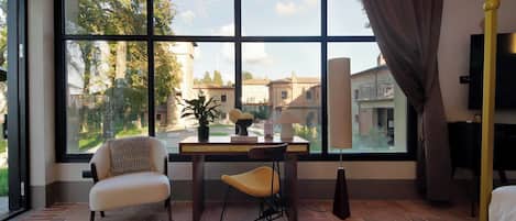 Chambre Double Deluxe | Couette en duvet d'oie, surmatelas, décoration personnalisée