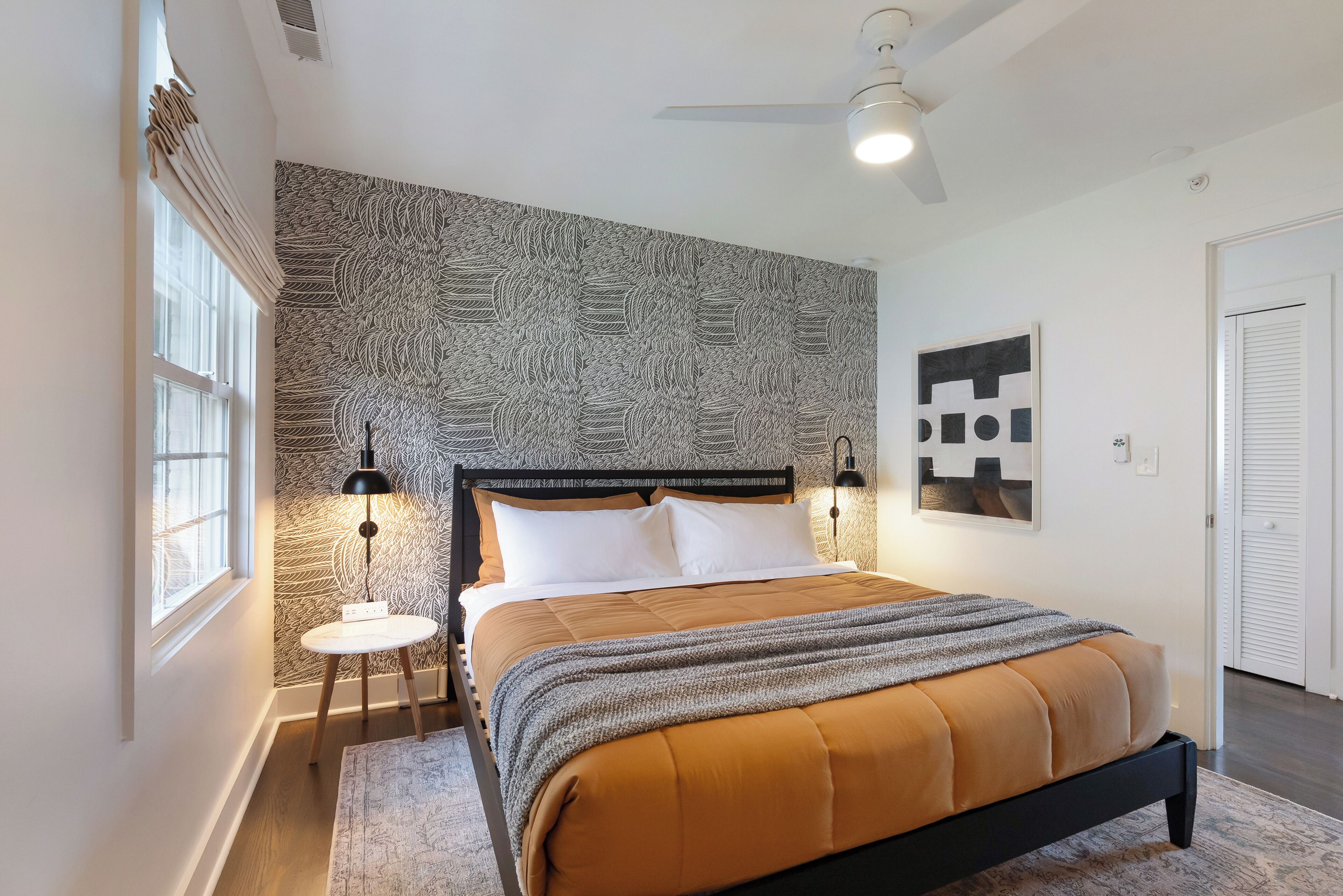 Småhus, 1 kingsize-seng | Individuelt dekorert, individuelt innredet og skrivebord