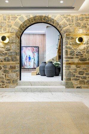 Superior Suite | Living area