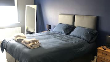 2 chambres, fer et planche Ă  repasser, Wi-Fi gratuit, draps fournis