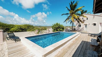 Kolam renang terbuka