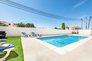 Villa (2 Bedrooms) | Exterior