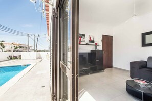 Villa (2 Bedrooms) | Exterior