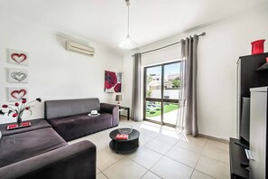Villa (2 Bedrooms) | Intérieur