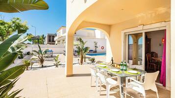 Villa (3 Bedrooms) | Exterior