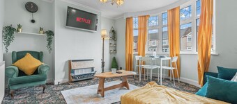 Comfortable 2-Bedroom Home in Coventry â Ideal for Short Stays