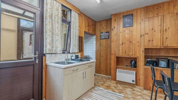 Microwave, oven, stovetop