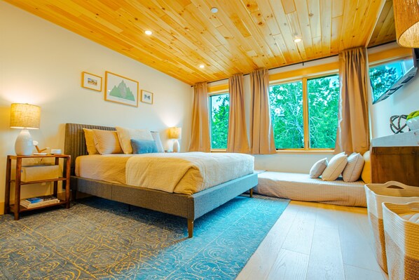 2 Schlafzimmer, Bügeleisen/Bügelbrett, Reisekinderbett, WLAN