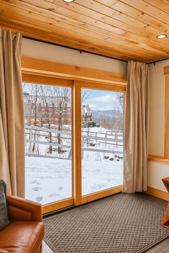 Ski-In/Ski-Out | Whiffletree Outside Your Door