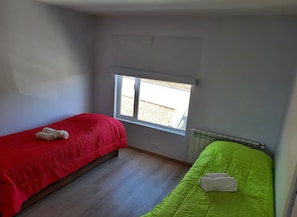 Free WiFi, bed sheets
