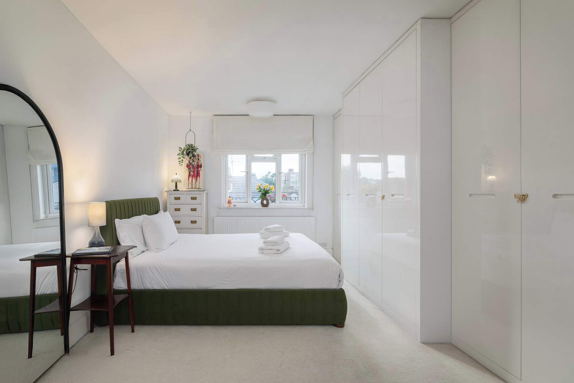 2 Schlafzimmer, Bügeleisen/Bügelbrett, Internetzugang, Bettwäsche