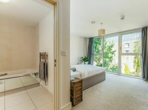 1 chambre, accès Internet, draps fournis