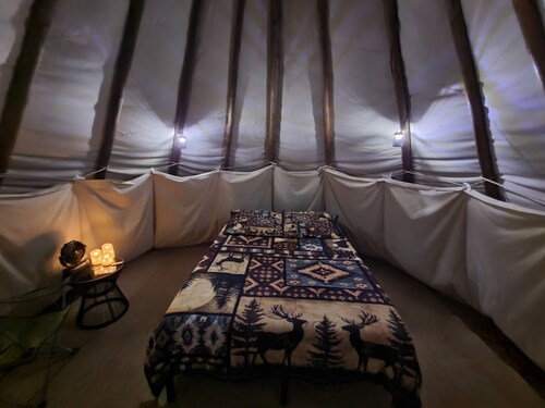 The Crow Tipi at Cedar Ridge Ranch & Trails