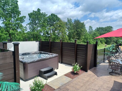 Commencement Weekend Rental, 
5-bedroom home 20 minutes from Cornell University