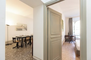 Apartment | Free WiFi