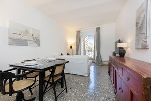 Apartment | Living area