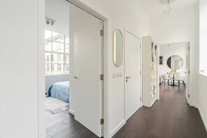 2 bedrooms, iron/ironing board, travel cot, WiFi