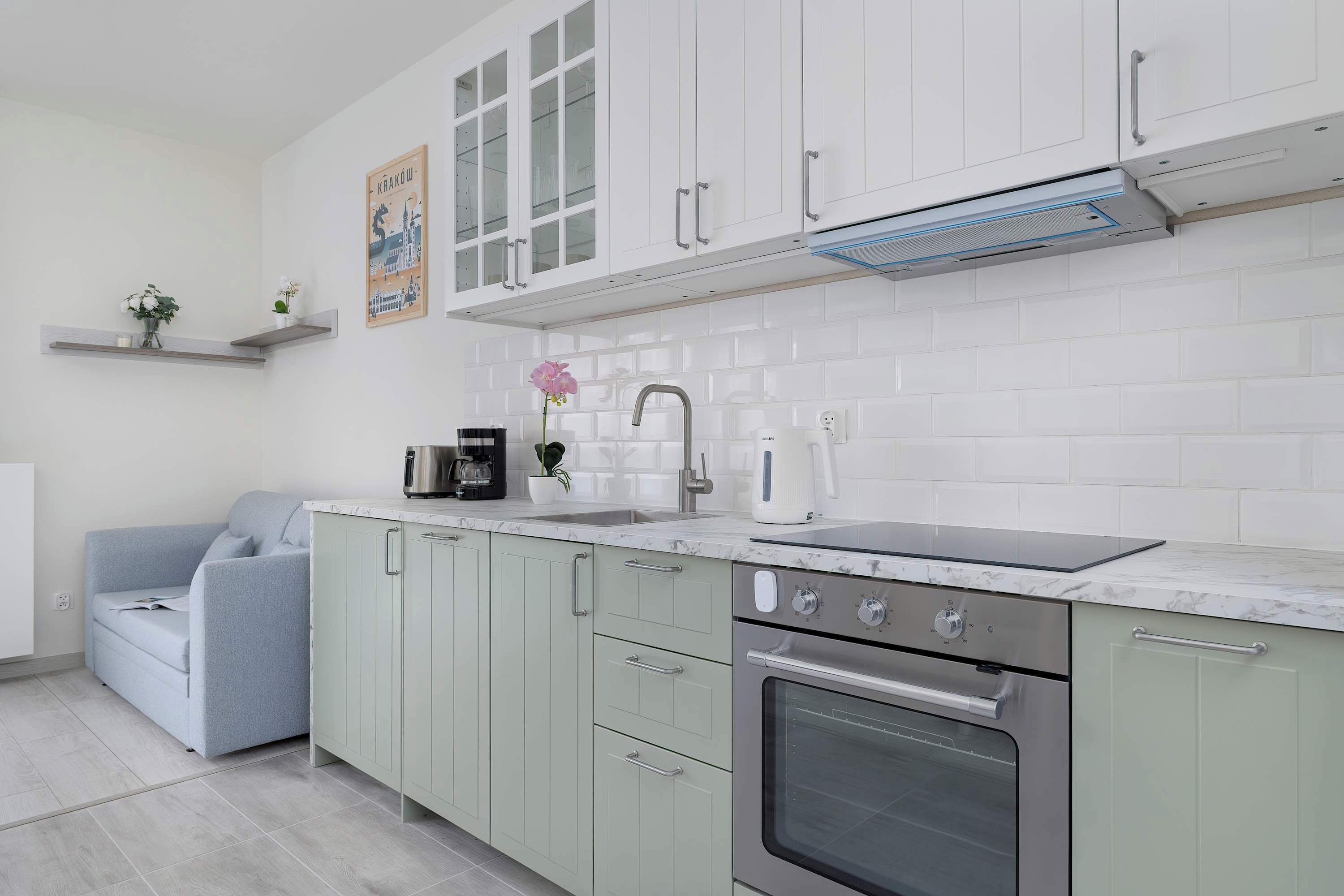 Réfrigérateur, four, plaque de cuisson, lave-vaisselle